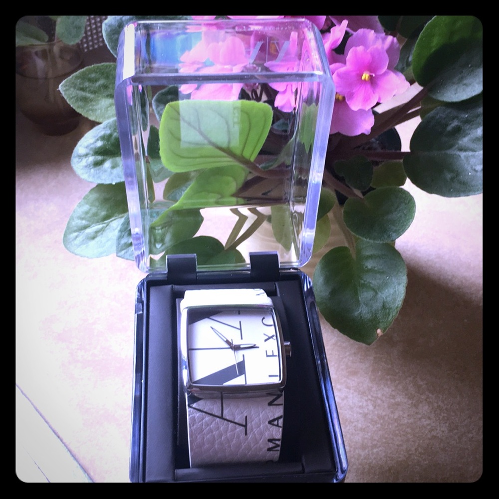 ARMANI EXCHANGE